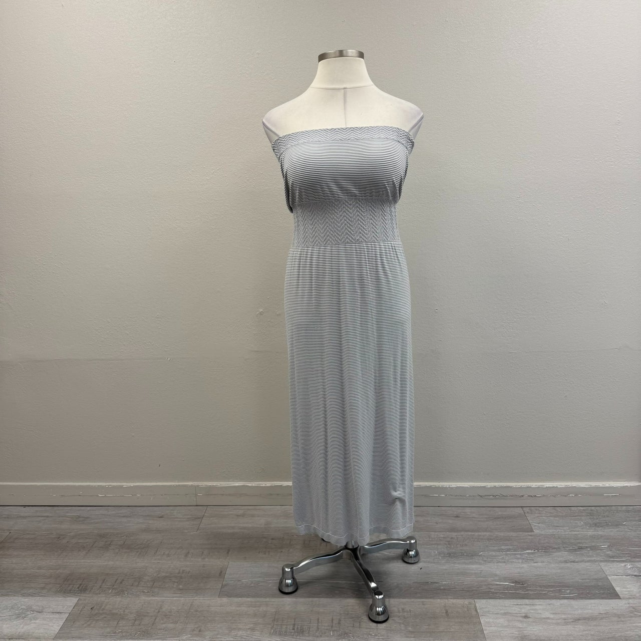 square neck homecoming dresses Luxe Privée Lark – Luxe Redux Bridal main image 0