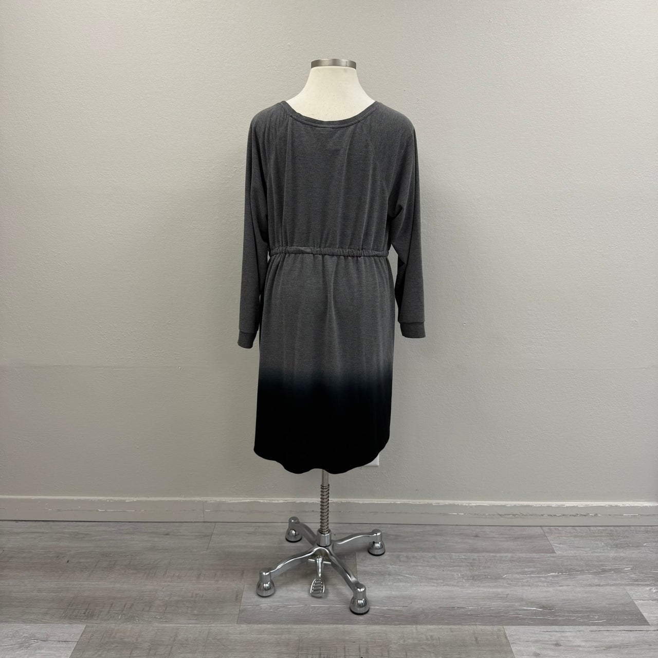 skater dress size 22 QUALITY SKATER DRESS SIZE 22 Ksh 2500