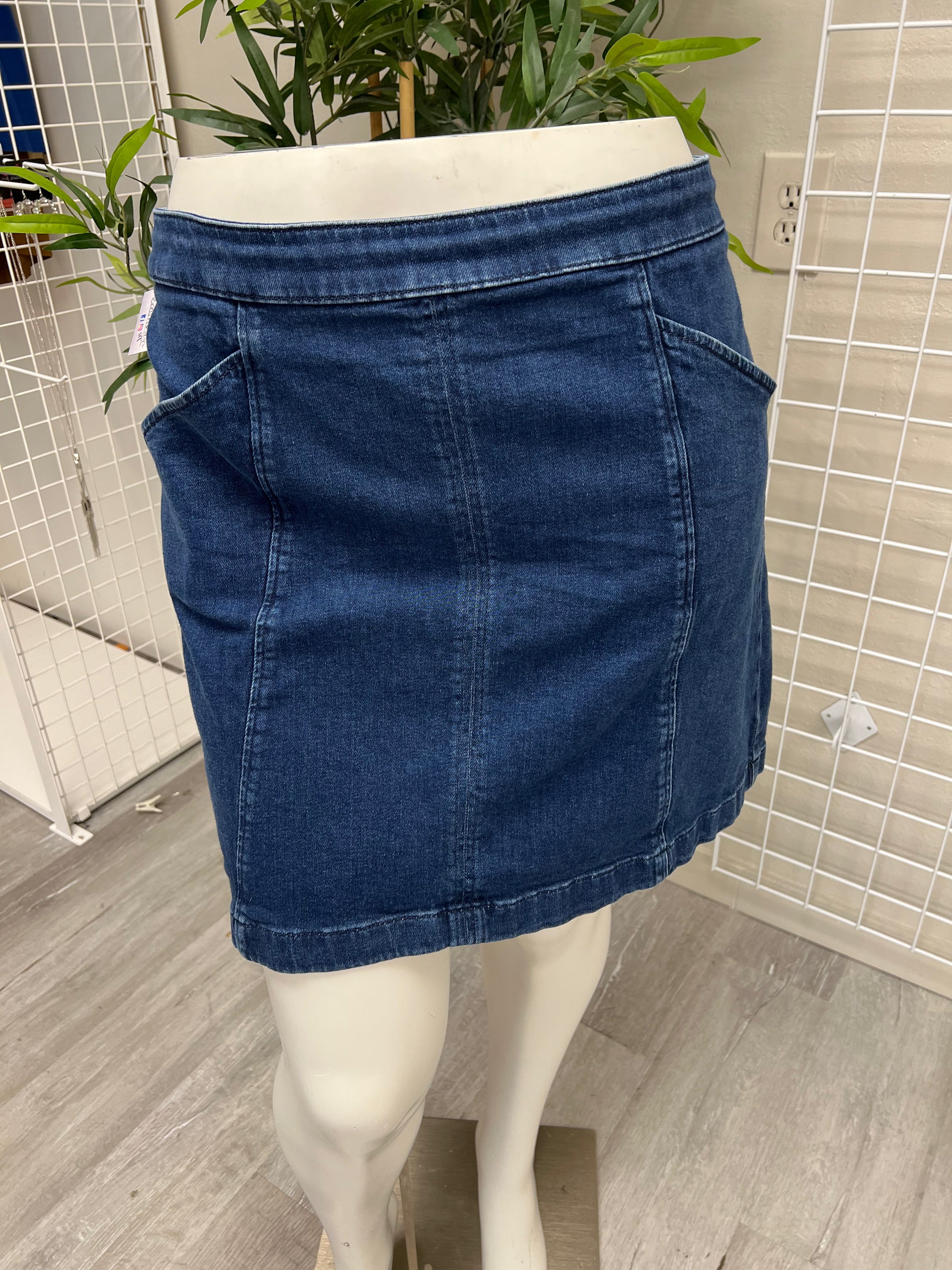 Denim mini skirt size 20 outlet