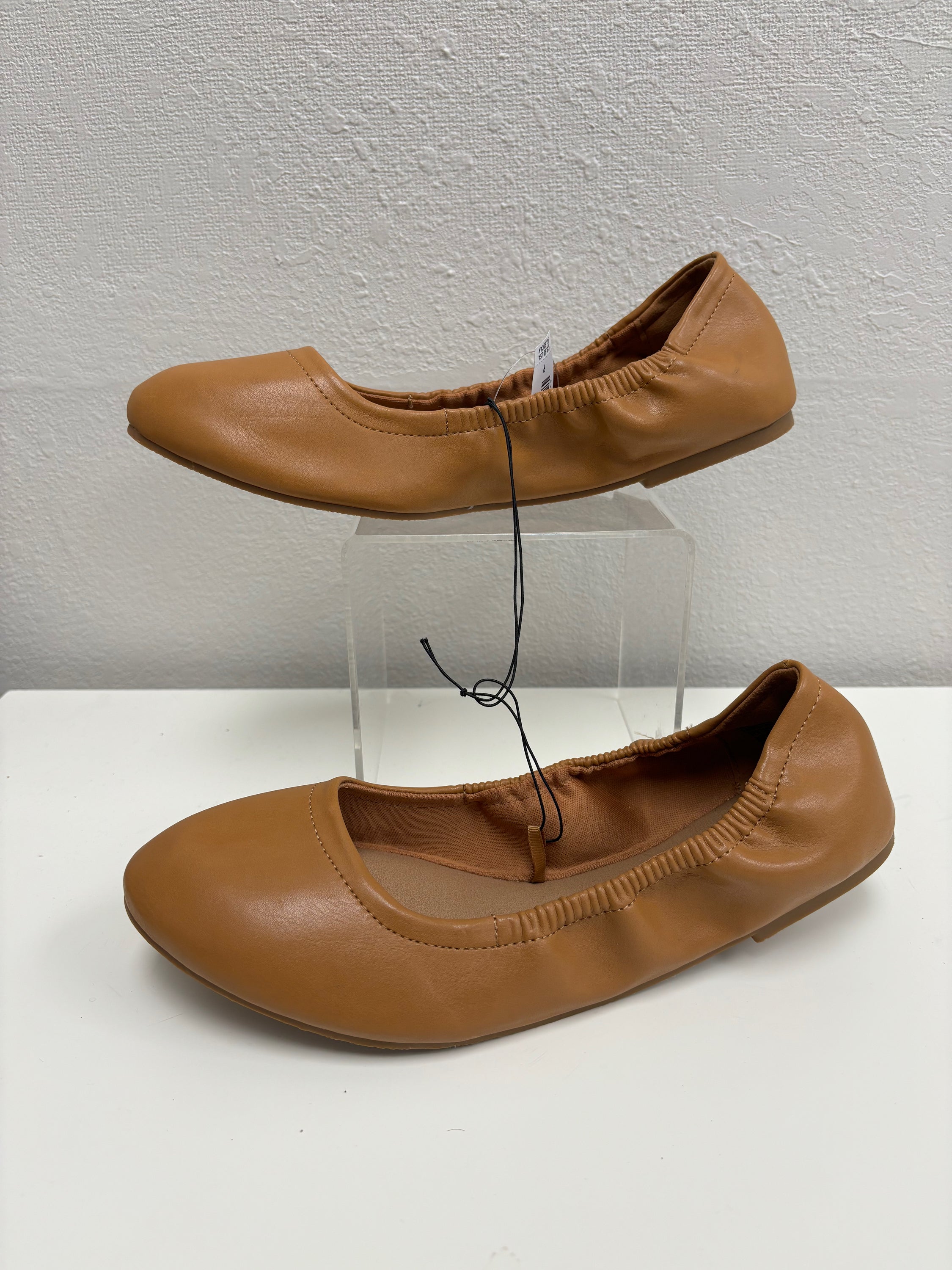 Scrunch flats on sale